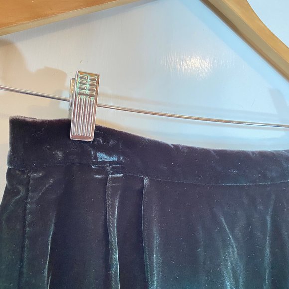 Vtg emerald green velvet skirt Sz 8 - Picture 3 of 5